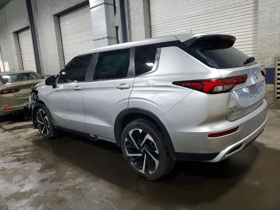 2023 MITSUBISHI OUTLANDER SE  