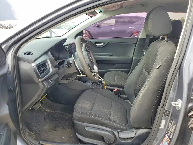 2020 KIA RIO S  