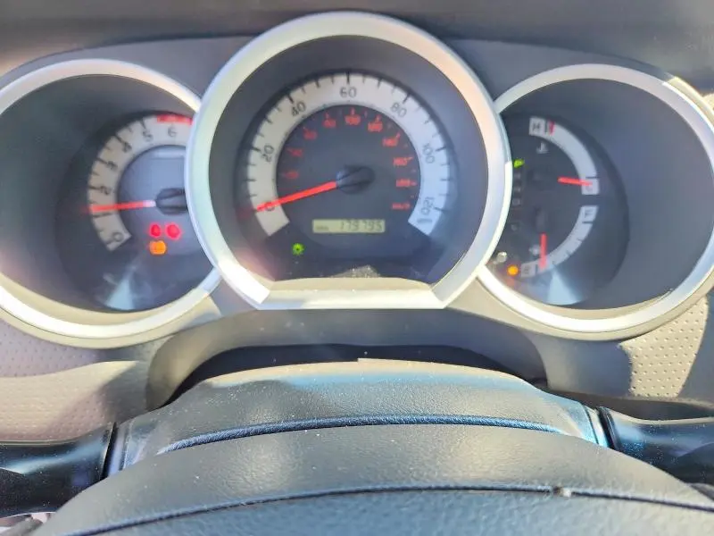 2012 TOYOTA TACOMA V6  