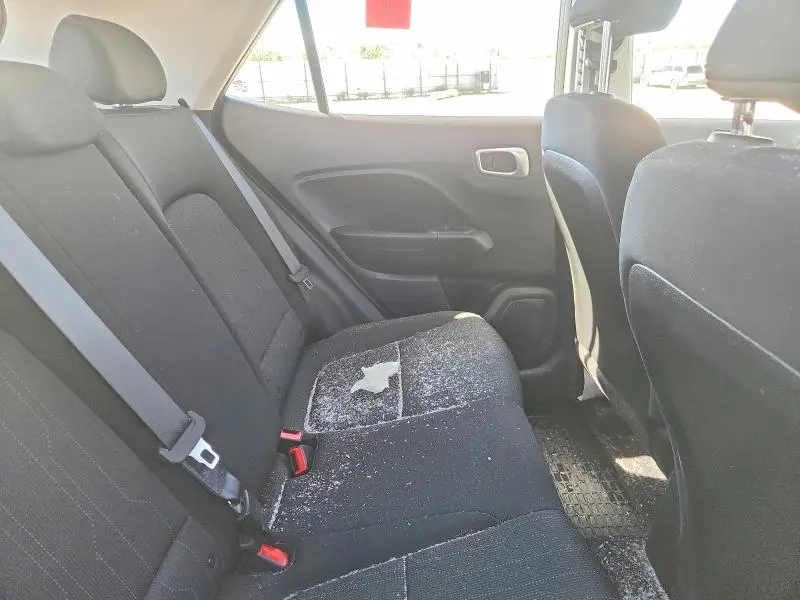 2025 HYUNDAI VENUE SE  