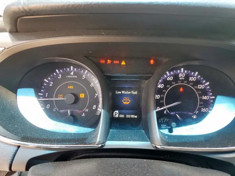 2016 TOYOTA AVALON XLE  