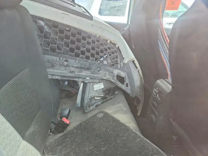 2013 VOLKSWAGEN TIGUAN S  