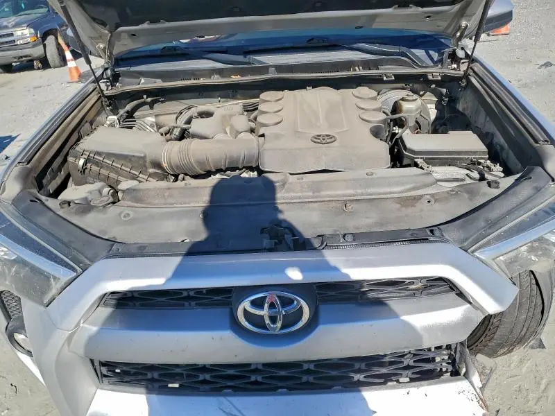 2016 TOYOTA 4RUNNER SR5  