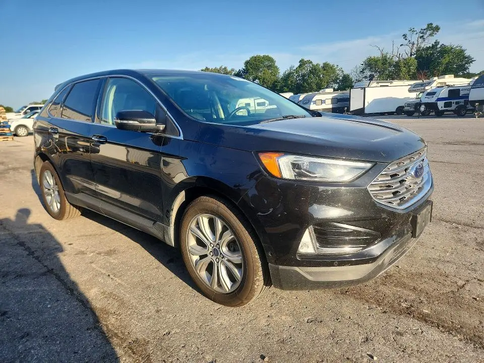 2020 FORD EDGE TITANIUM  