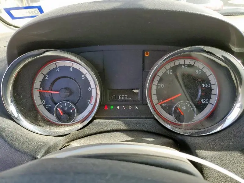 2012 DODGE GRAND CARAVAN SXT  