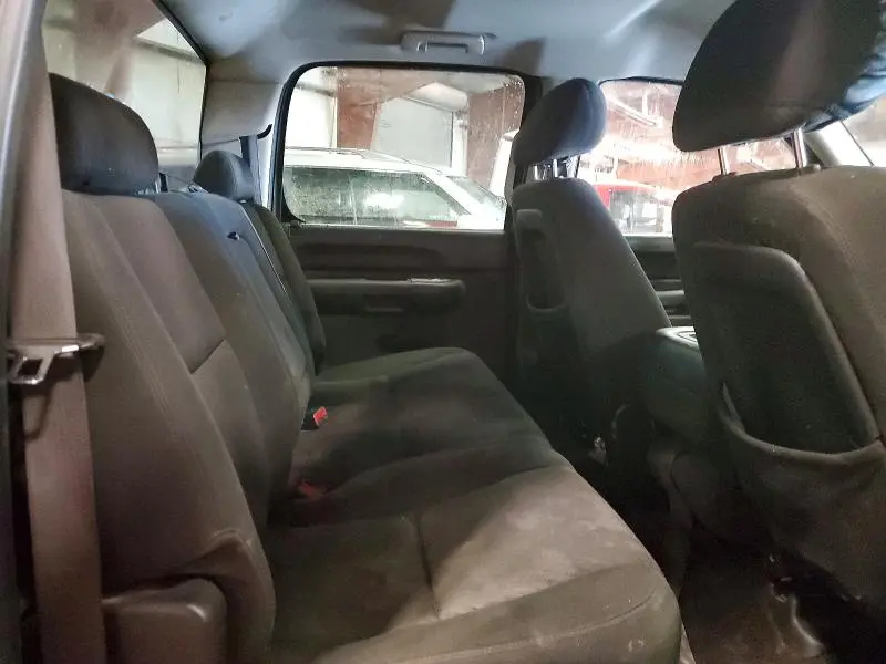 2010 CHEVROLET SILVERADO K1500 LS  