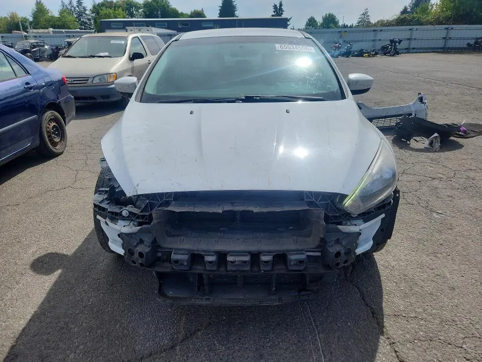 2018 FORD FOCUS SE  