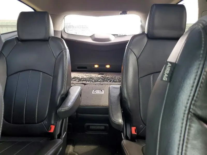 2016 CHEVROLET TRAVERSE LTZ  