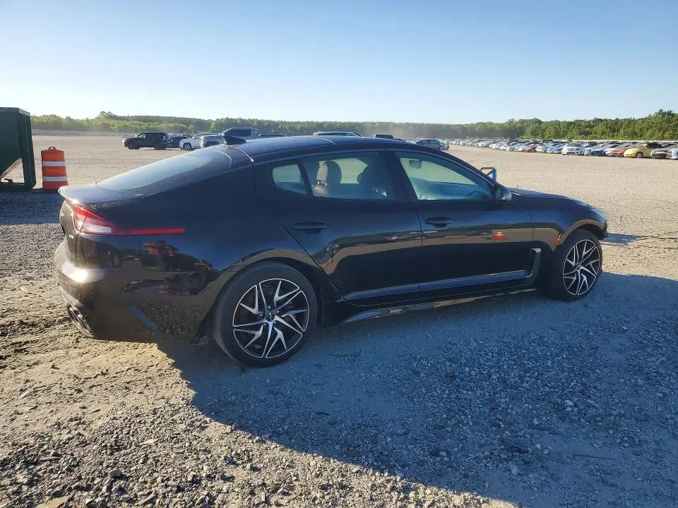2023 KIA STINGER GT LINE  