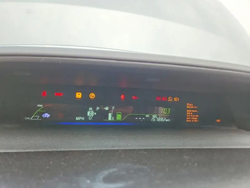 2013 TOYOTA PRIUS V THREE  