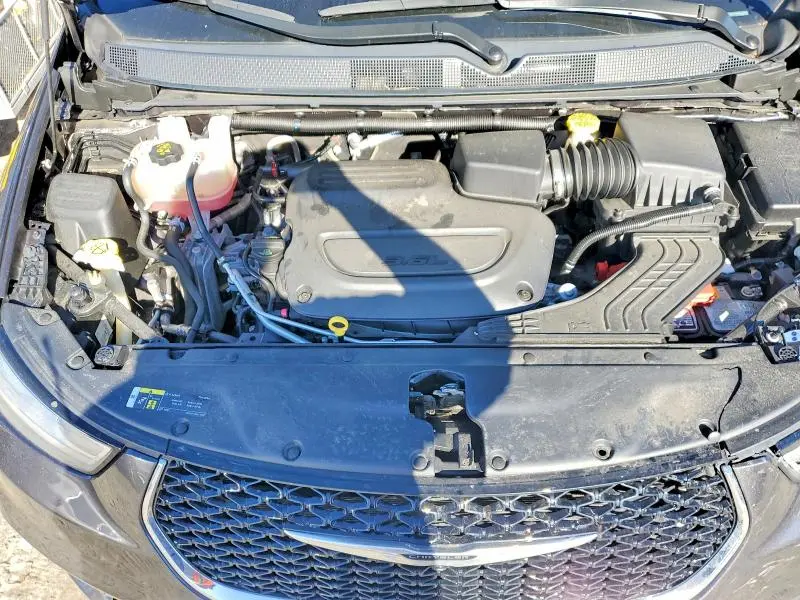 2021 CHRYSLER PACIFICA LIMITED  