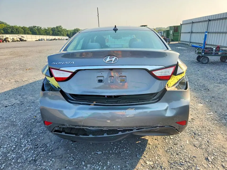 2014 HYUNDAI SONATA GLS  