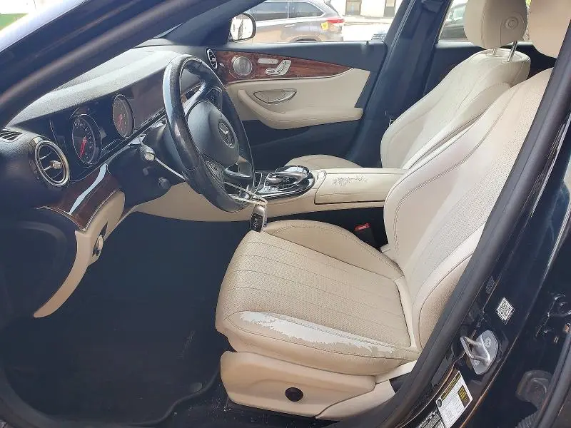 2017 MERCEDES-BENZ E 300  