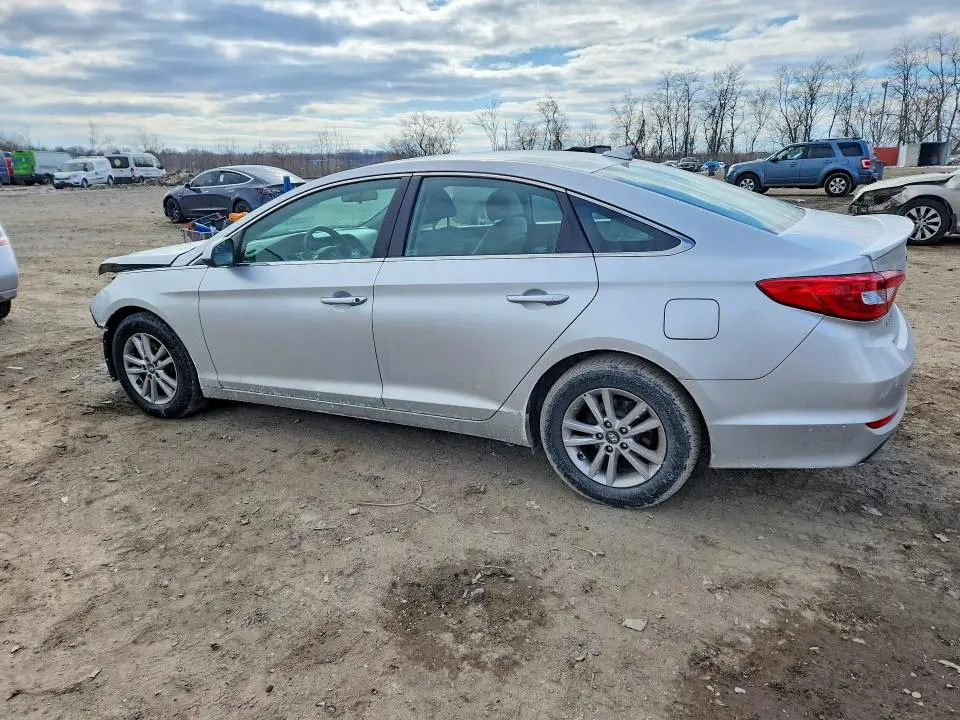 2017 HYUNDAI SONATA SE  