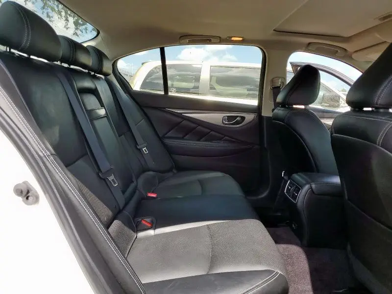 2022 INFINITI Q50 LUXE  