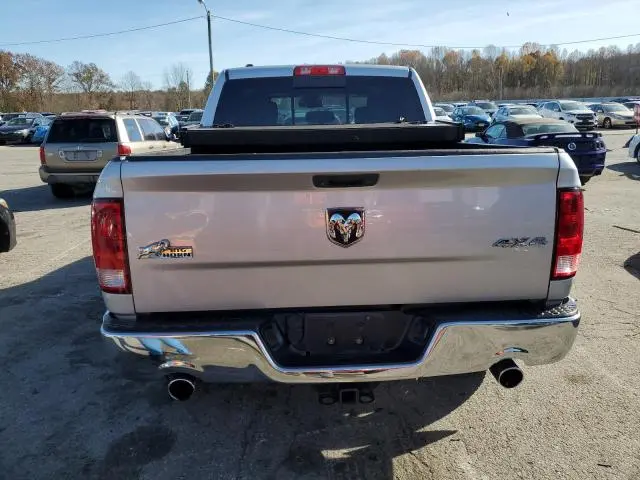 2015 RAM 1500 SLT  