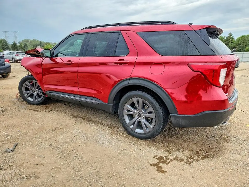 2022 FORD EXPLORER XLT  