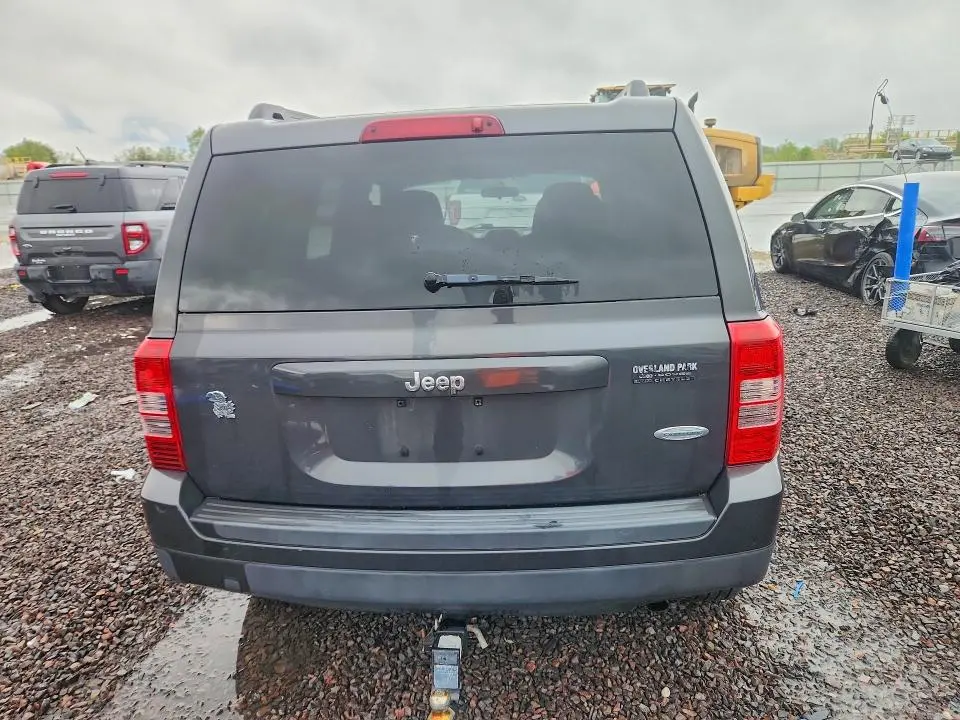 2011 JEEP PATRIOT SPORT  