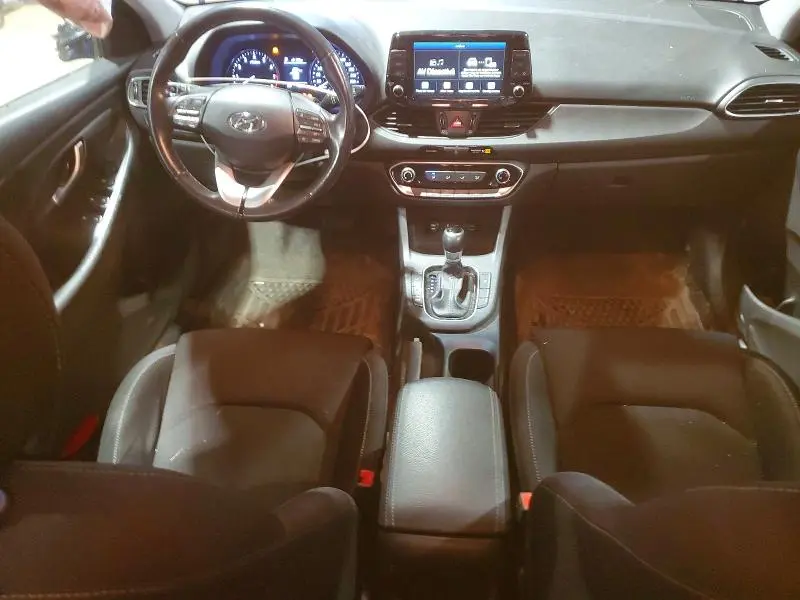 2018 HYUNDAI ELANTRA GT BASE  
