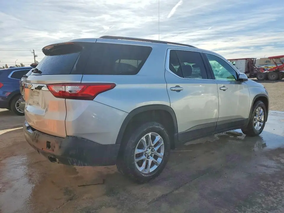 2019 CHEVROLET TRAVERSE LT  