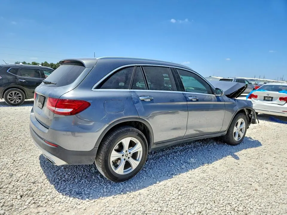 2018 MERCEDES-BENZ GLC 300  