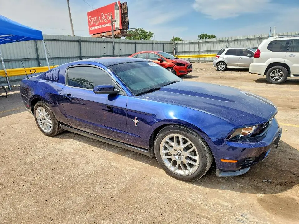 2012 FORD MUSTANG   