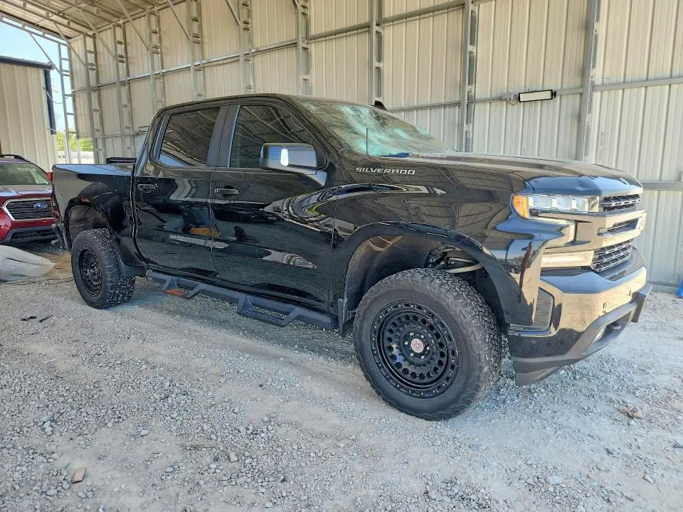 2021 CHEVROLET SILVERADO C1500 RST  