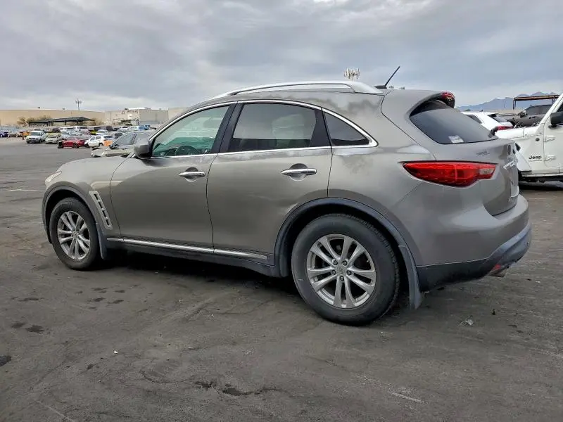 2010 INFINITI FX35   