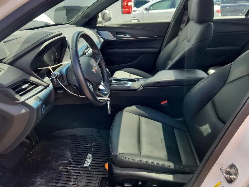 2024 CADILLAC CT4 LUXURY +  