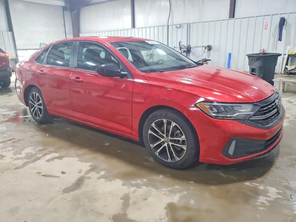 2024 VOLKSWAGEN JETTA SPORT  