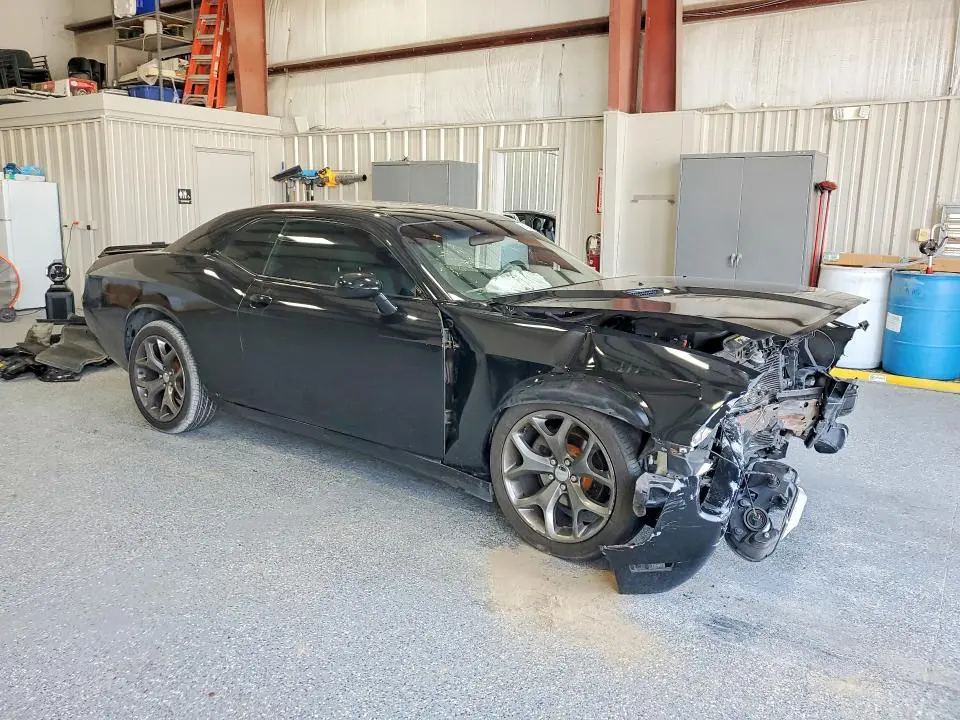 2013 DODGE CHALLENGER SXT  