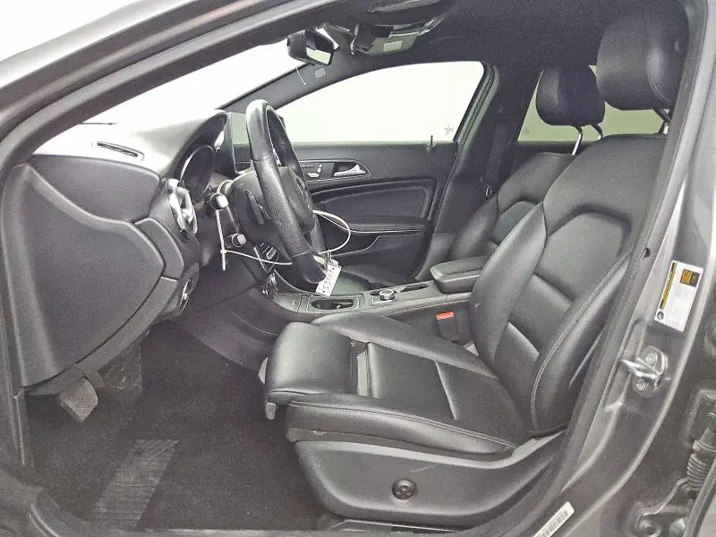 2020 MERCEDES-BENZ GLA 250  
