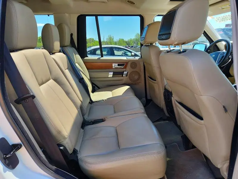 2011 LAND ROVER LR4 HSE LUXURY  