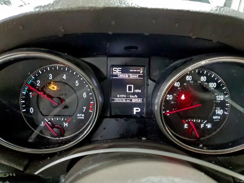 2011 JEEP GRAND CHEROKEE LAREDO  