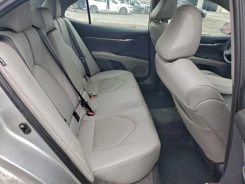 2023 TOYOTA CAMRY XLE  