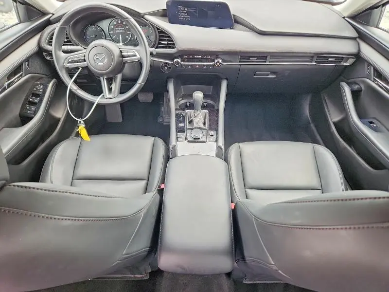 2023 MAZDA 3 PREFERRED  