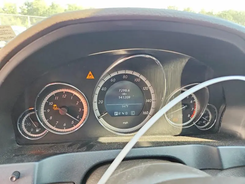 2010 MERCEDES-BENZ E 550  