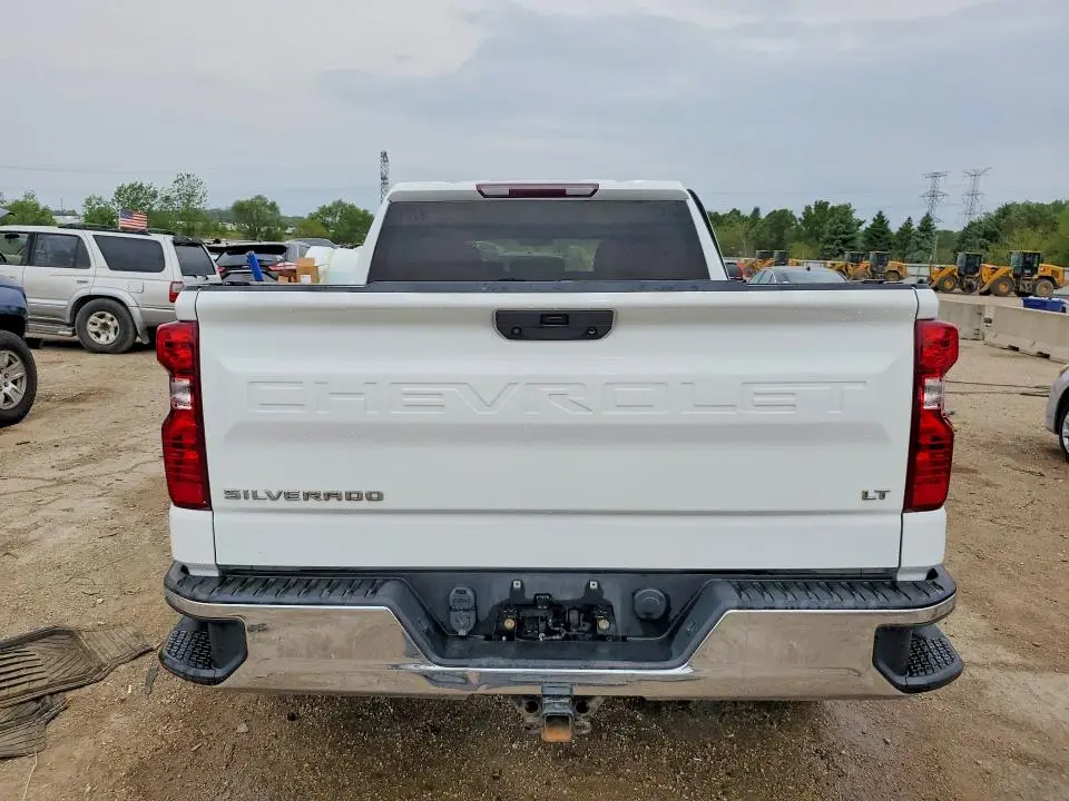 2021 CHEVROLET SILVERADO K1500 LT  