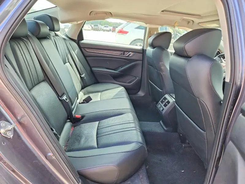 2021 HONDA ACCORD TOURING  