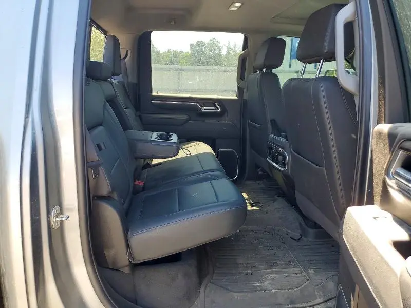 2025 GMC SIERRA K2500 SLT  