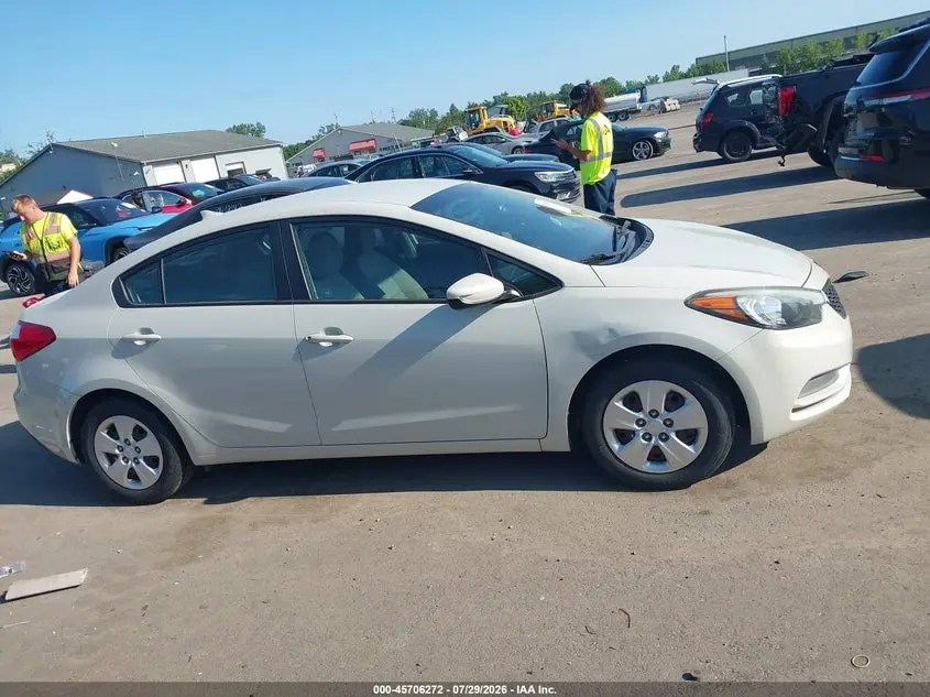 2015 KIA FORTE LX