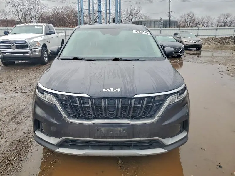 2023 KIA CARNIVAL LX  