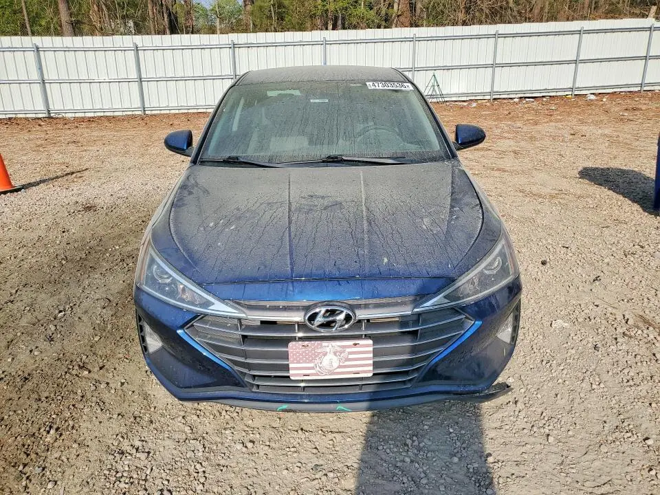 2020 HYUNDAI ELANTRA SEL  