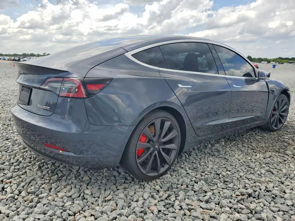 2020 TESLA MODEL 3   