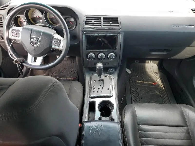 2014 DODGE CHALLENGER SXT  