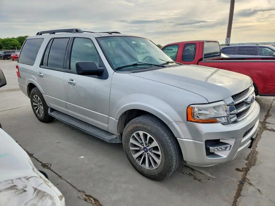 2017 FORD EXPEDITION XLT  