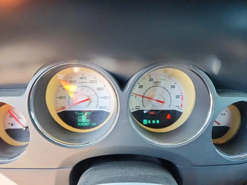 2011 DODGE CHALLENGER R  