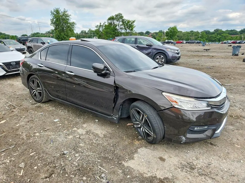 2016 HONDA ACCORD TOURING  