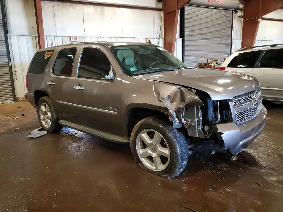 2011 CHEVROLET TAHOE K1500 LTZ  
