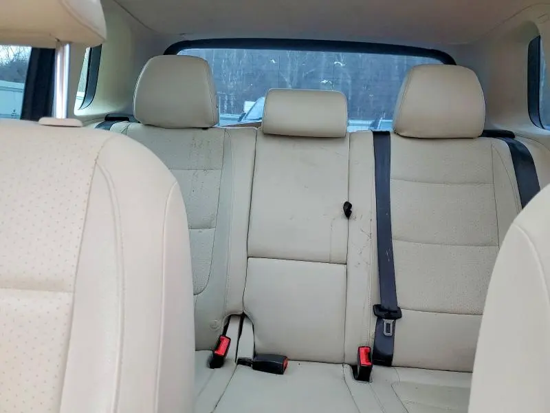 2013 VOLKSWAGEN TIGUAN S  